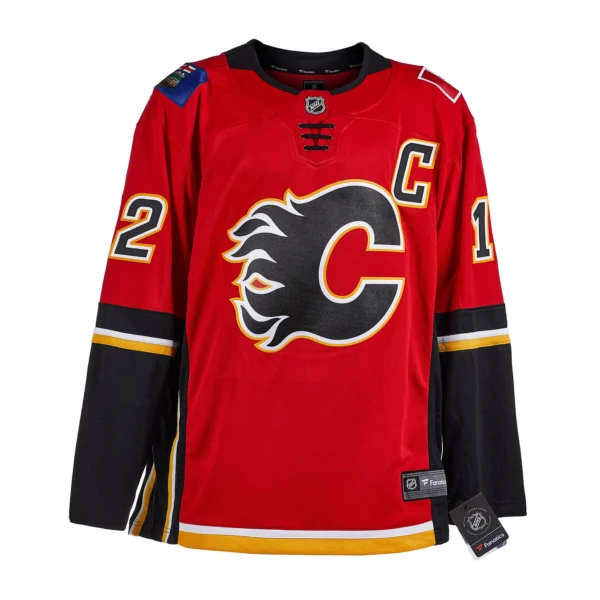 Jarome Iginla Autographed Calgary Flames Black Logo Fanatics Breakaway Jersey